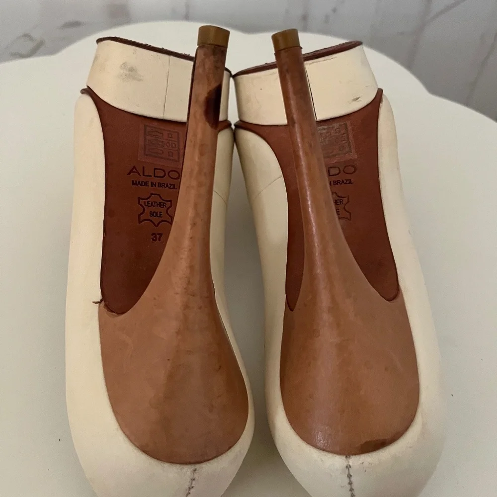Aldo Leather Pumps - Picture 6 of 6